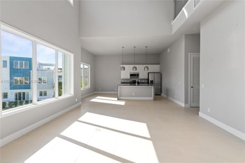 239-7770 Sandy Ridge Dr, Reunion, FL, 34747-6816 | Card Image