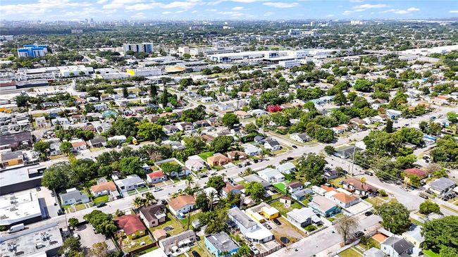 724 Nw 77 Th St, Home with 0 bedrooms, 0 bathrooms and 5 parking in Miami FL | Image 23