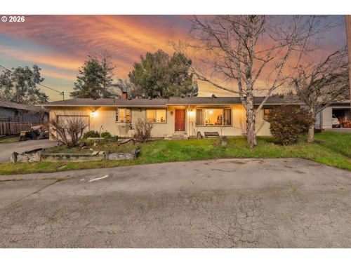 2031 Kincheloe Ln, Myrtle Point, OR, 97458-1662 | Card Image