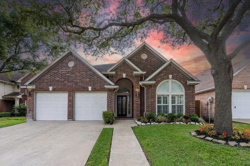 1211 Campton Ct, Houston, TX, 77055-7008 | Card Image