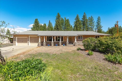 7621 E Hamilton Rd, Chattaroy, WA, 99003-9714 | Card Image