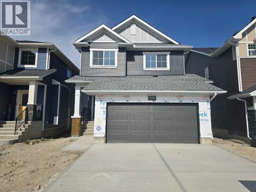 512 Baywater Manor Sw, Airdrie, AB, T4B5R5 | Card Image