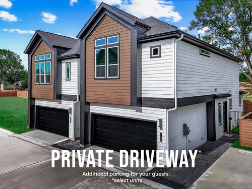 g-2110 Dewalt St, Houston, TX, 77088-4722 | Card Image
