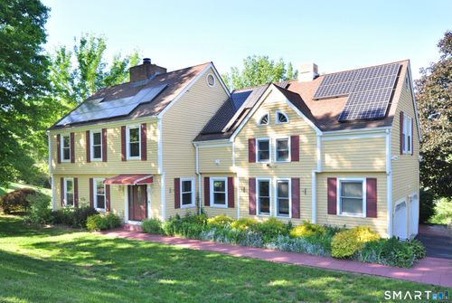 10 Breezy Knoll Drive, Bloomfield, CT, 06002 | Card Image