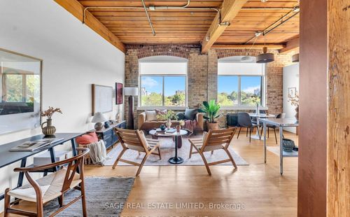501-24 Noble St, Toronto, ON, M6K2C8 | Card Image