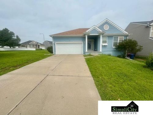 14860 Grebe St, Bennington, NE, 68007-1219 | Card Image