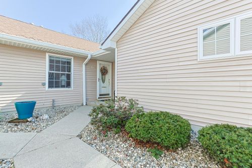 13-5543 Ivy Path, Stevensville, MI, 49127-8610 | Card Image