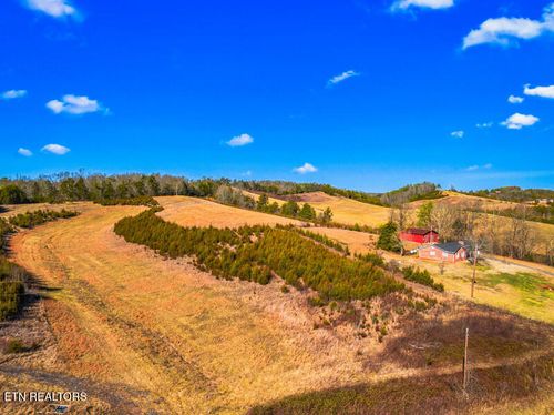 4 Lonesome Pine Rd, Bybee, TN, 37713 | Card Image