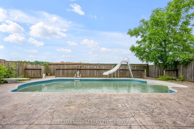 7149 Parkside Rd, House other with 6 bedrooms, 4 bathrooms and 2 parking in Niagara Falls ON | Image 20