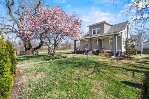 394 Bassett Ave, Lexington, KY, 40502-1542 | Card Image