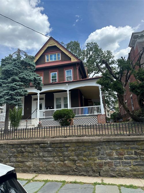 121 N Terrace Ave, Mount Vernon, NY, 10550-1816 | Card Image