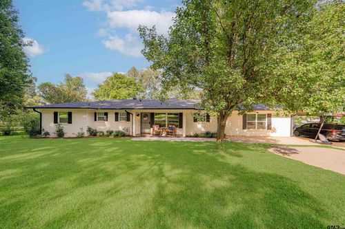 400 Crestview, Hughes Springs, TX, 75656-2589 | Card Image