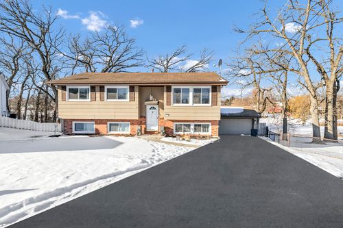 1809 Maplewood Ct, Lindenhurst, IL, 60046-8852 | Card Image