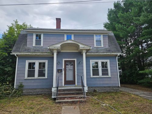 30 Pine Street, Old Town, ME, 04468 | Card Image