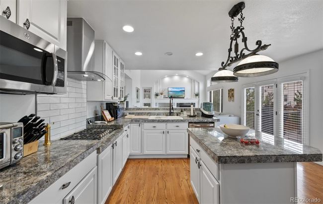 10383 Erin Pl, House other with 4 bedrooms, 3 bathrooms and 3 parking in Lone Tree CO | Image 10