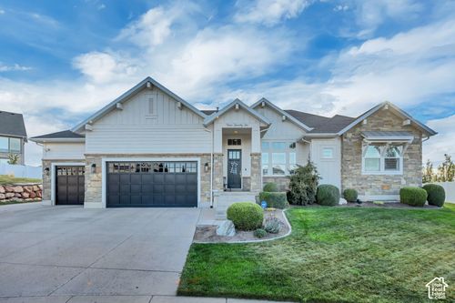 922 S Pace Pl, North Salt Lake, UT, 84054-3005 | Card Image