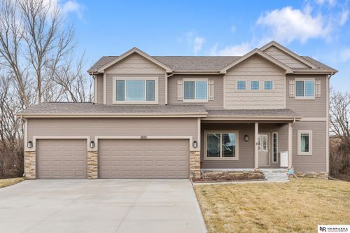 2005 Oriole Drive, Bellevue, NE, 68123 | Card Image