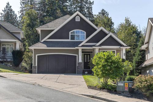 5637 Thom Creek Dr, Chilliwack, BC, V2R5Z6 | Card Image