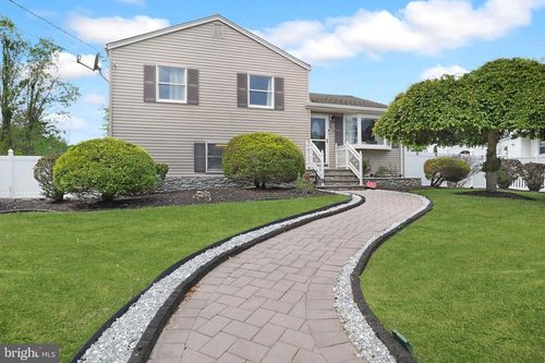 204 Fred Allen Dr, South Plainfield, NJ, 07080-2806 | Card Image