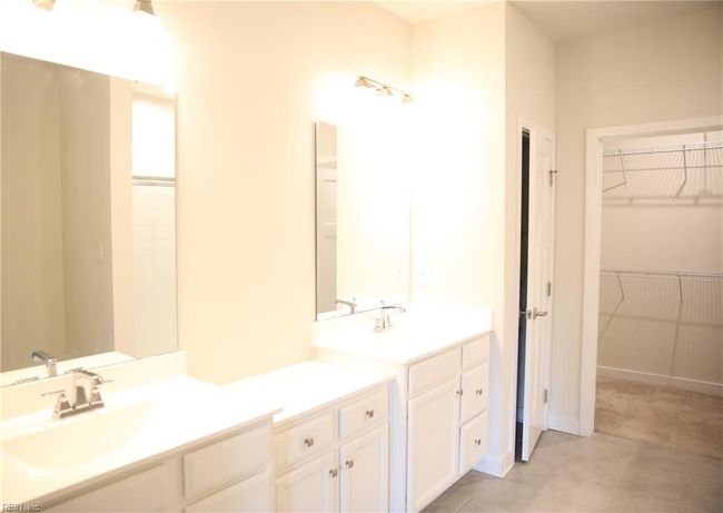 233 Kenny Ln, House attached with 3 bedrooms, 3 bathrooms and null parking in Smithfield VA | Image 11