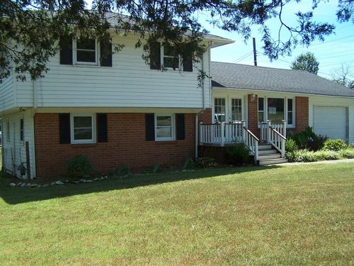 106 Renee St, Russellville, KY, 42276-8878 | Card Image