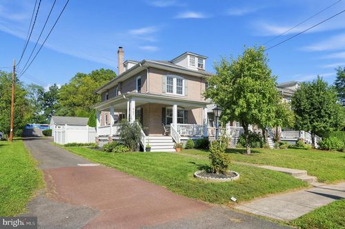 867 Main St, HARLEYSVILLE, PA, 19438-1618 | Card Image