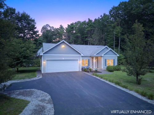 49 Preble St, Wells, ME, 04090-5148 | Card Image