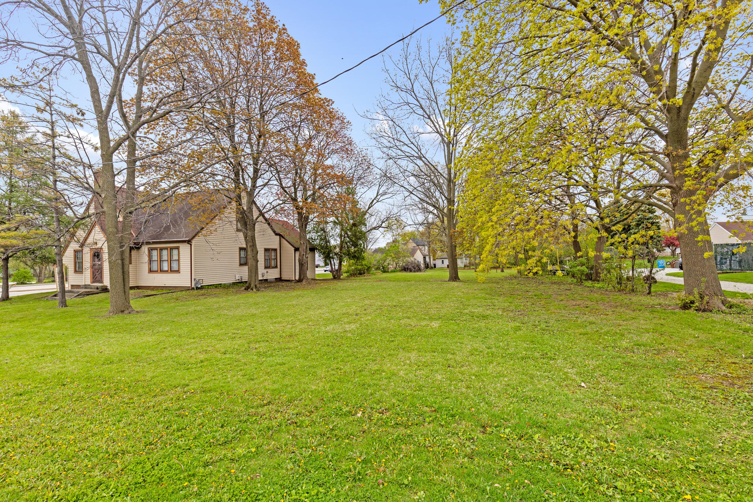 Residential in Mount Pleasant 2