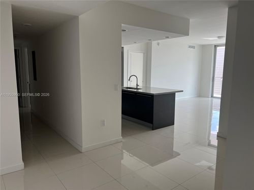 apt-601-7661 107th Ave, Doral, FL, 33178-4625 | Card Image