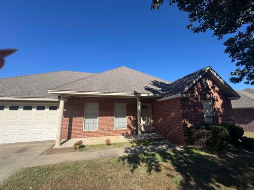 26 Rebecca Ln, Searcy, AR, 72143-7254 | Card Image