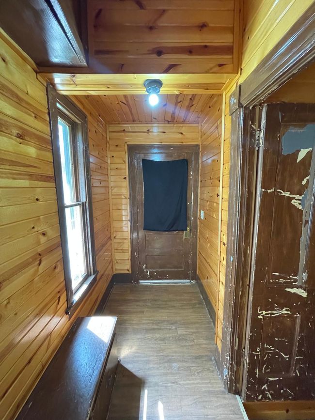 115 S Spring Ave, House other with 4 bedrooms, 1 bathrooms and null parking in Springfield MN | Image 39