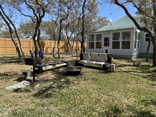 1016 Hardee St, Rockport, TX, 78382-4627 | Card Image