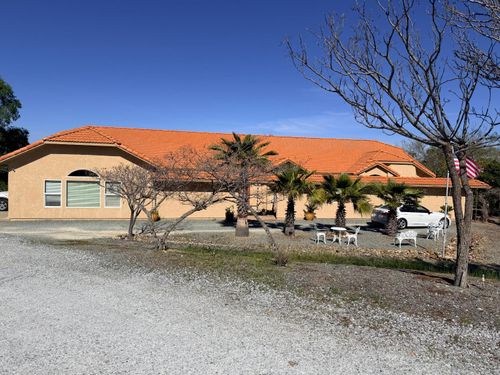 9556 Banderilla Dr, La Grange, CA, 95329-8631 | Card Image