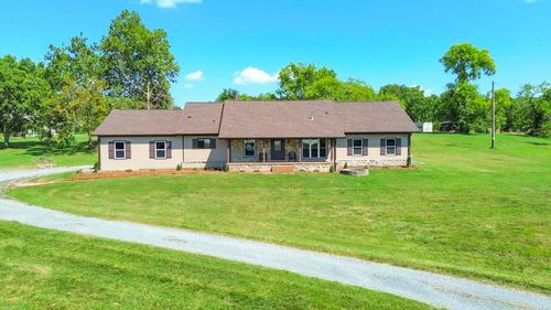 1029 Robertson Rd Ne, Gallatin, TN, 37066 | Card Image