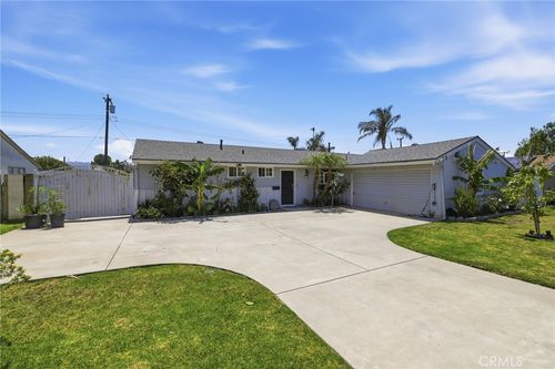 1490 Anderson St, Simi Valley, CA, 93065-2010 | Card Image