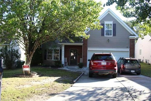 2136 Burton Run Rd, High Point, NC, 27262-8084 | Card Image