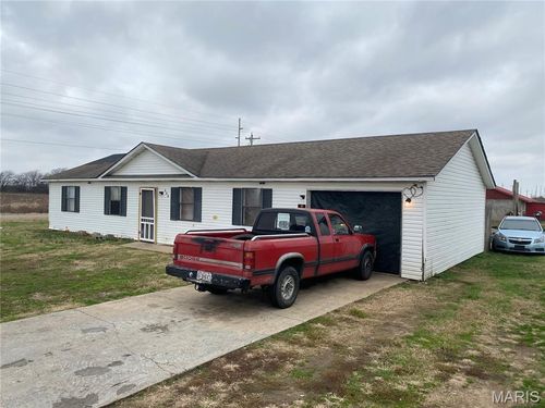 500 Sagebrush Ln, Kennett, MO, 63857-8377 | Card Image