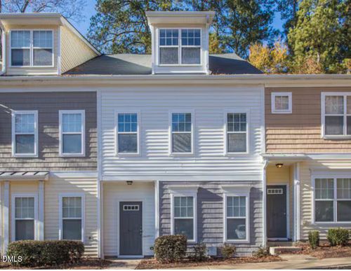 511 Elm Ave, Wake Forest, NC, 27587-2783 | Card Image