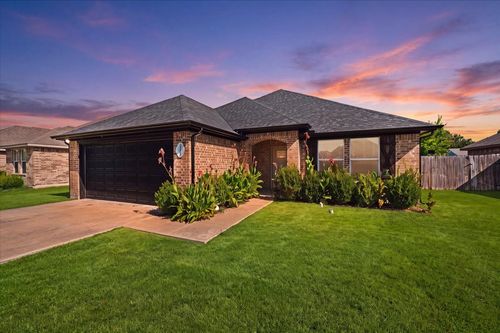 113 Halifax Cir, Palmer, TX, 75152-9717 | Card Image