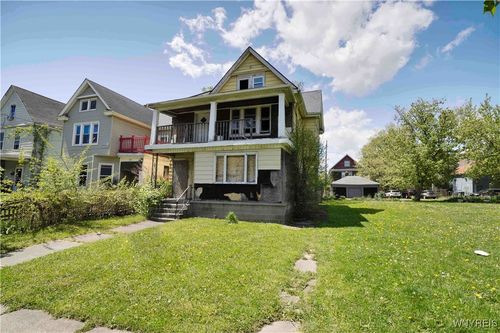 424 13th St, Niagara Falls, NY, 14303-1429 | Card Image