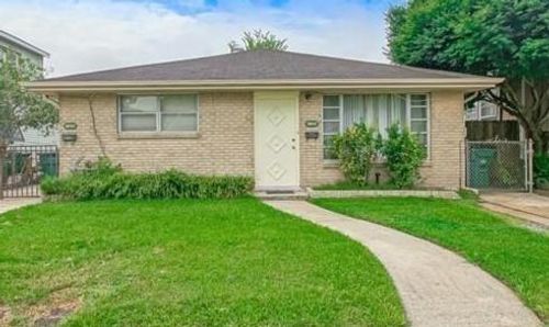 3652 Derbigny St, Metairie, LA, 70001-5012 | Card Image