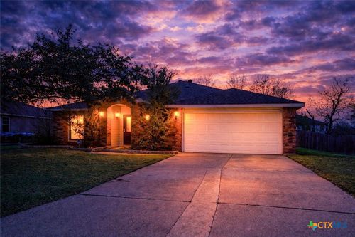 2112 Modoc Dr, Harker Heights, TX, 76548-2094 | Card Image