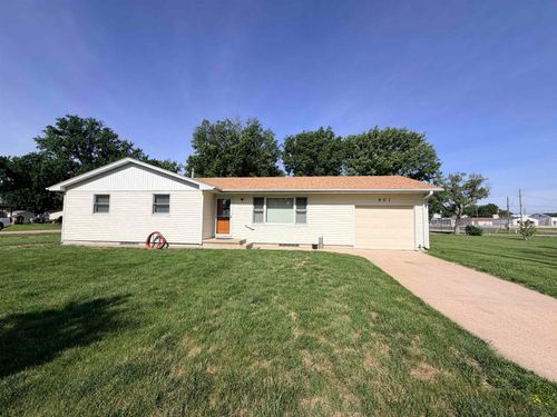 801 N Adams Ave, Juniata, NE, 68955-2167 | Card Image