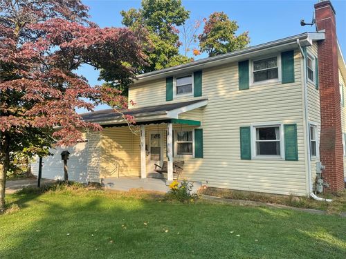136 Hathaway St W, Girard, PA, 16417-1002 | Card Image