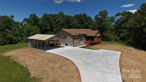 3499 Fairview Rd, Nebo, NC, 28761-9534 | Card Image