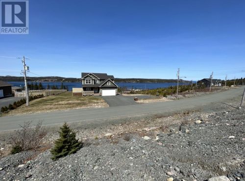 8 Eagle Dr, Holyrood, NL, A0A2R0 | Card Image