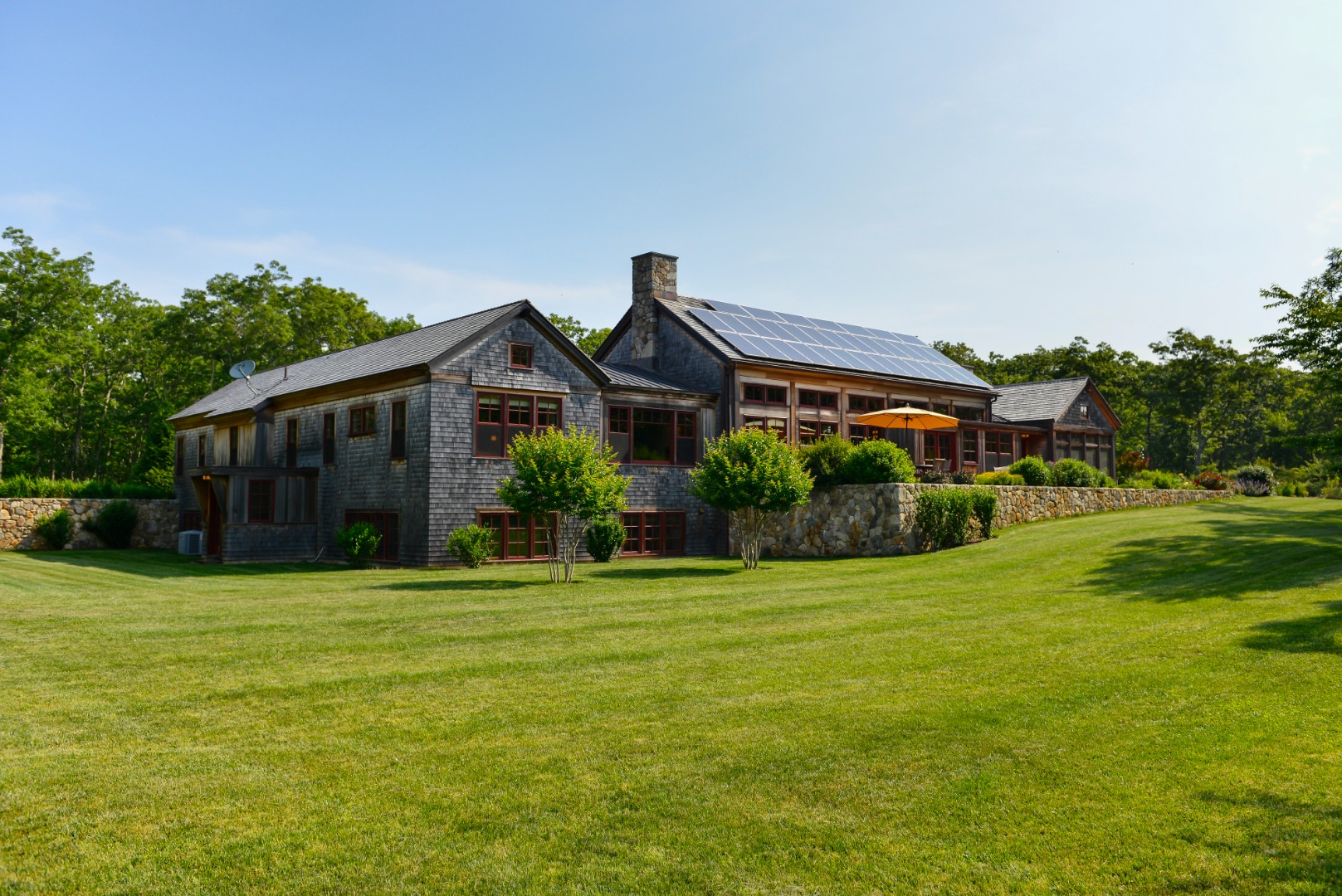 Stoney Hill Rd, Vineyard Haven, MA 02568