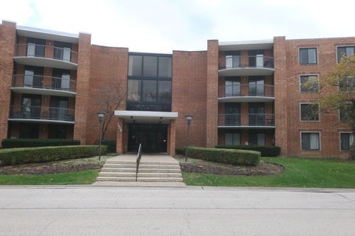 322c-1605 E Central Rd, Arlington Heights, IL, 60005-3341 | Card Image