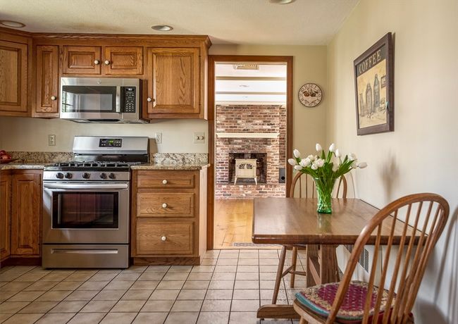 15 Walnut Rd, House other with 4 bedrooms, 3 bathrooms and 4 parking in Wenham MA | Image 6