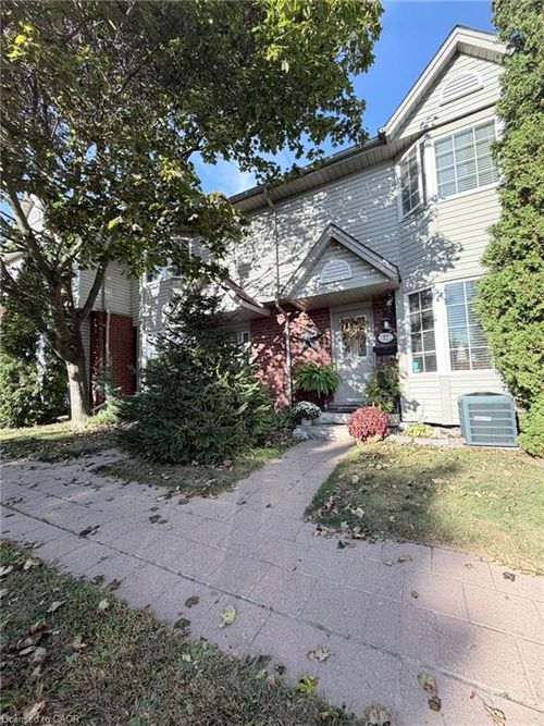 78-235 Saginaw Pky, Cambridge, ON, N1T1X4 | Card Image